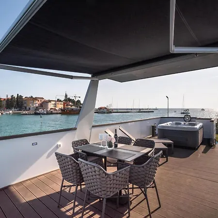 On A Houseboat In Novigrad Botel