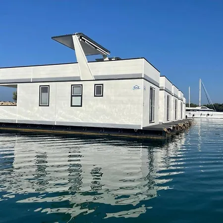 On A Houseboat In Novigrad